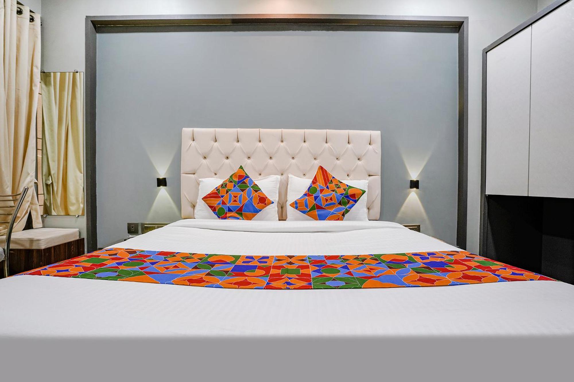 Fabhotel Grand Inn II Navi Mumbai Eksteriør billede